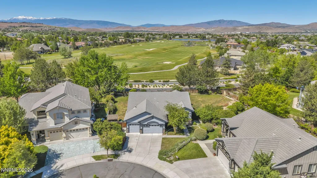7019 Whitemare Sparks NV 89436