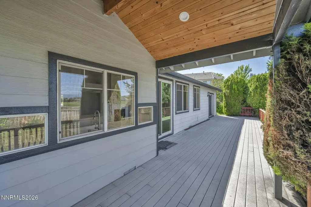 7019 Whitemare Sparks NV 89436