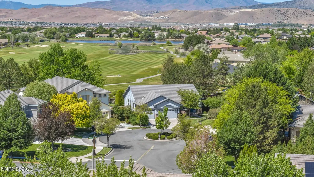 7019 Whitemare Sparks NV 89436