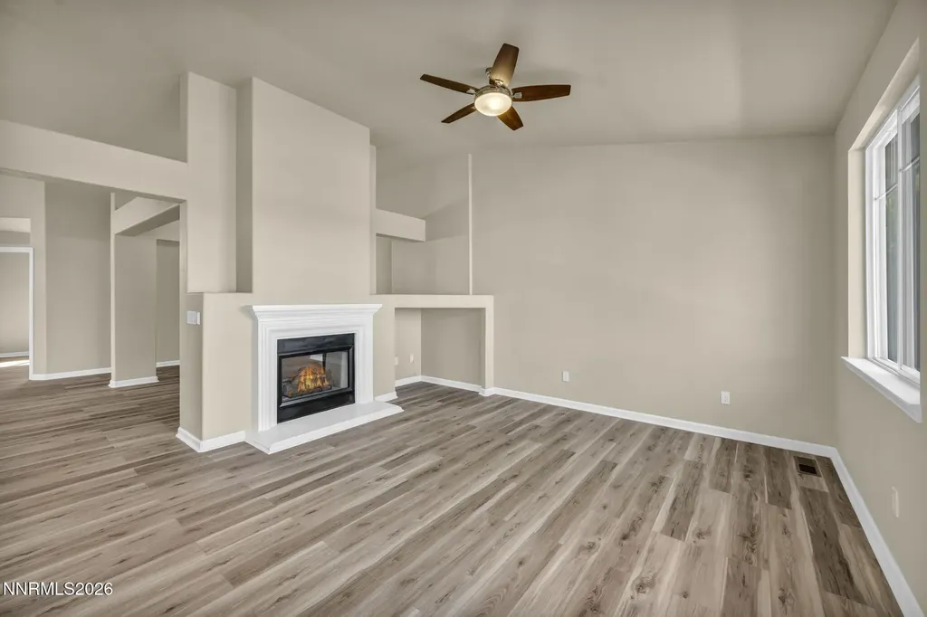 7019 Whitemare Sparks NV 89436