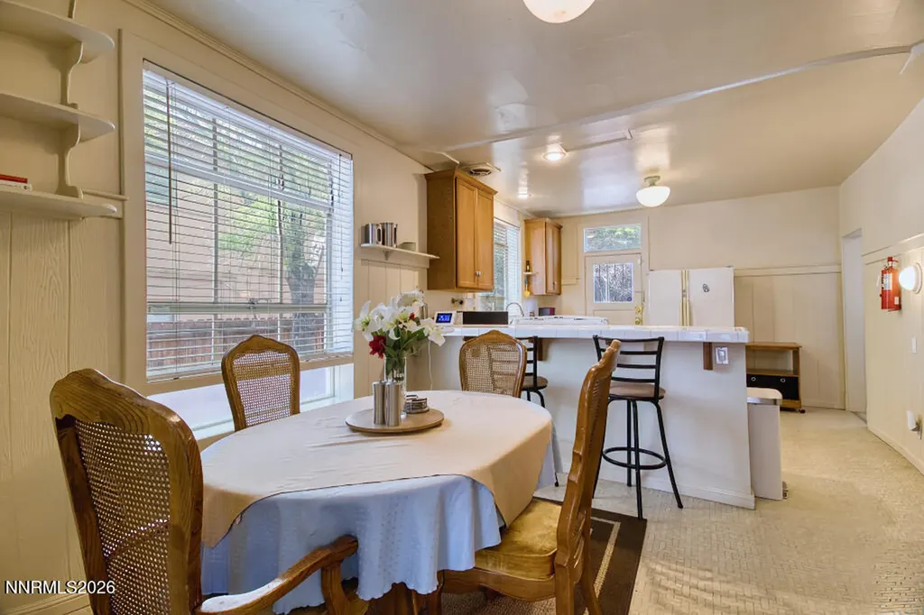 411 7th Reno NV 89512