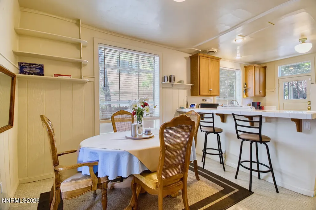 411 7th Reno NV 89512