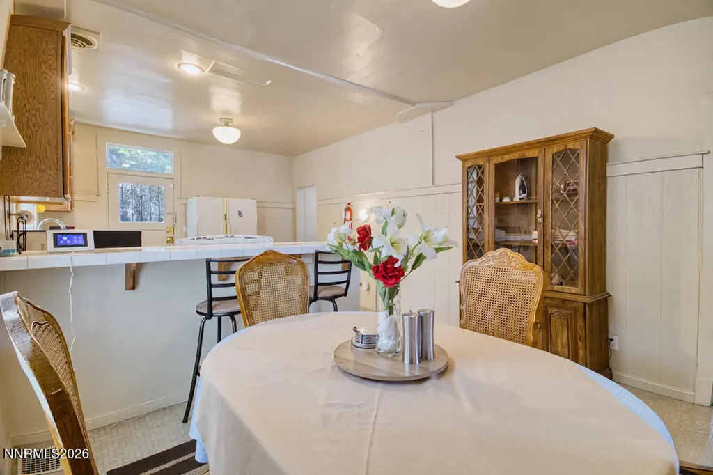 411 7th Reno NV 89512
