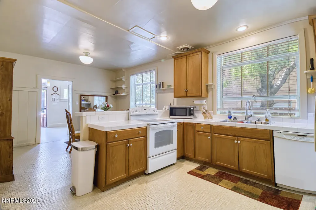 411 7th Reno NV 89512