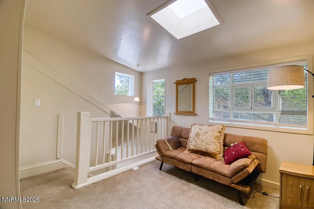 411 7th Reno NV 89512
