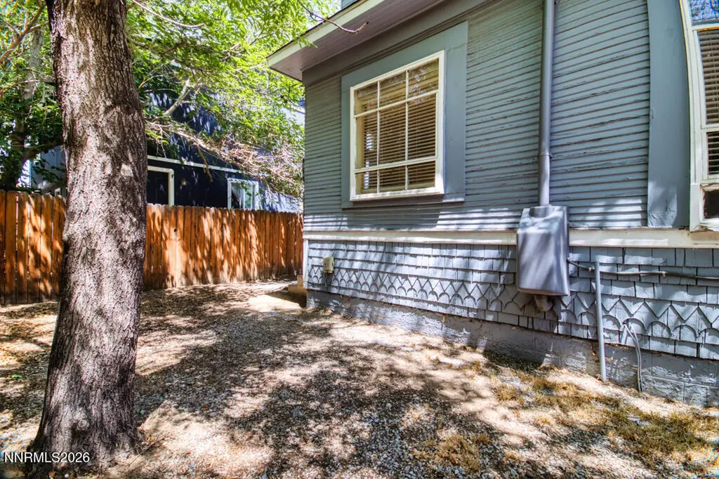 411 7th Reno NV 89512
