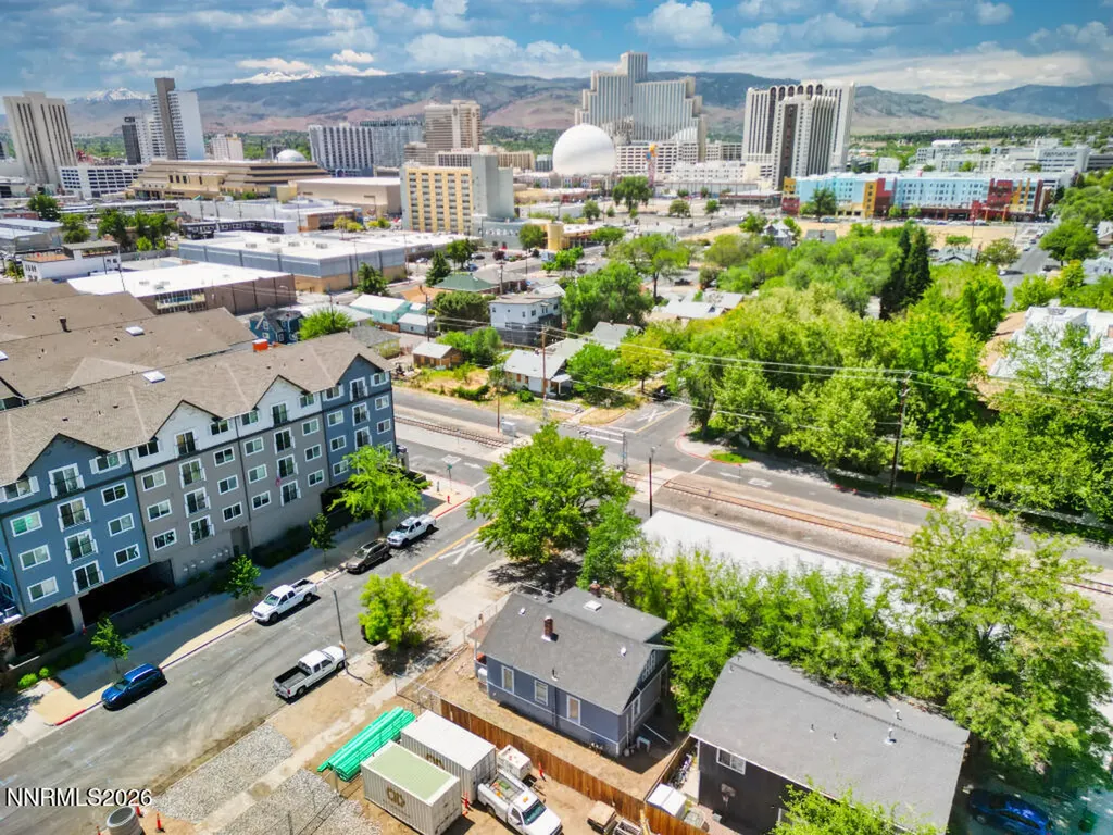 411 7th Reno NV 89512