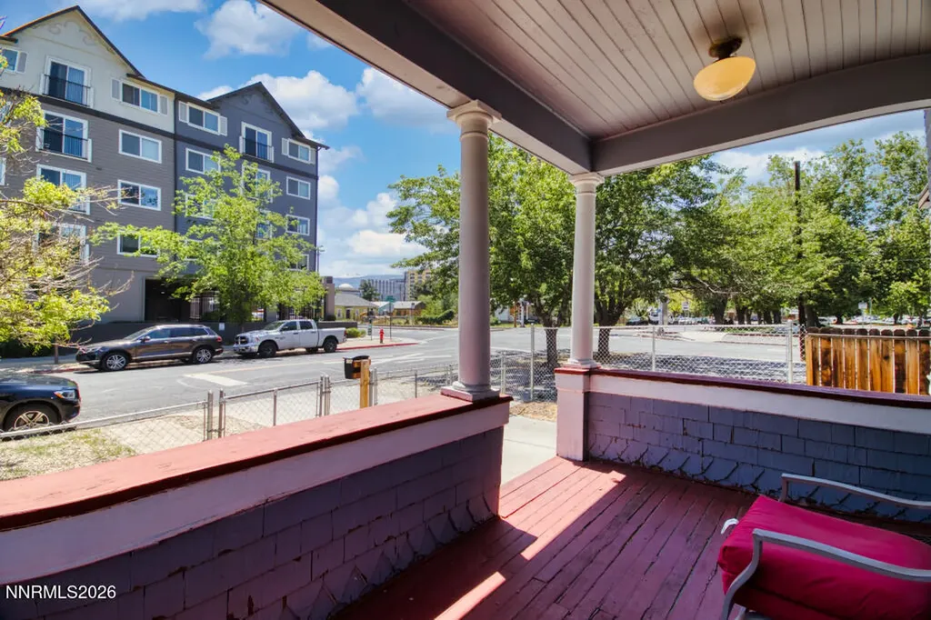 411 7th Reno NV 89512