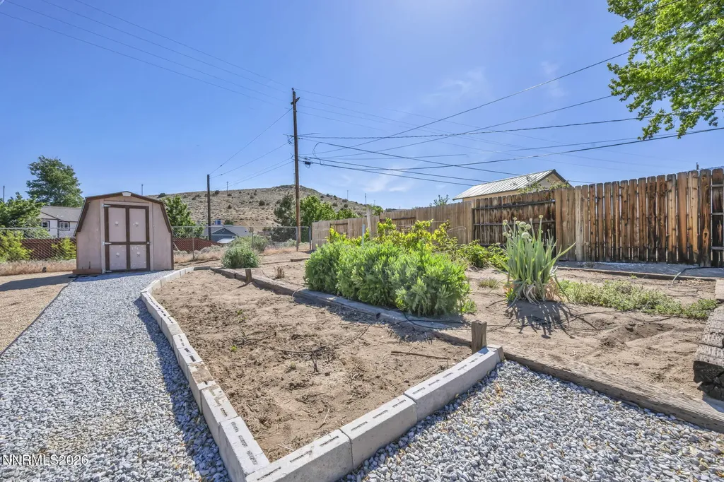 5550 Dolores Sparks NV 89436