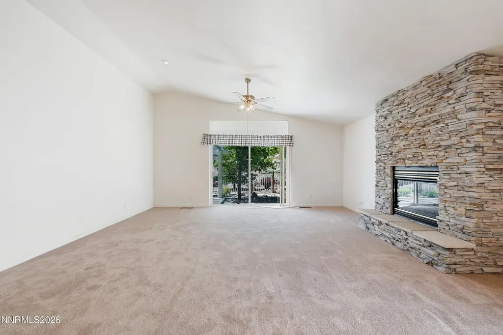 2520 Granite Springs Reno NV 89519
