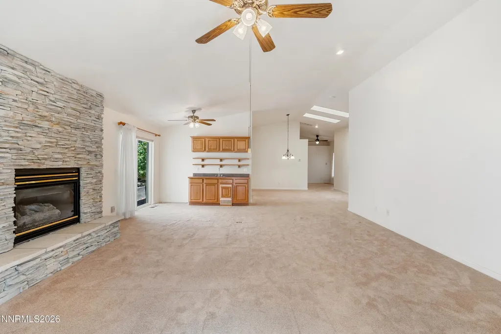 2520 Granite Springs Reno NV 89519