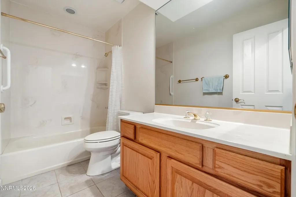 2520 Granite Springs Reno NV 89519