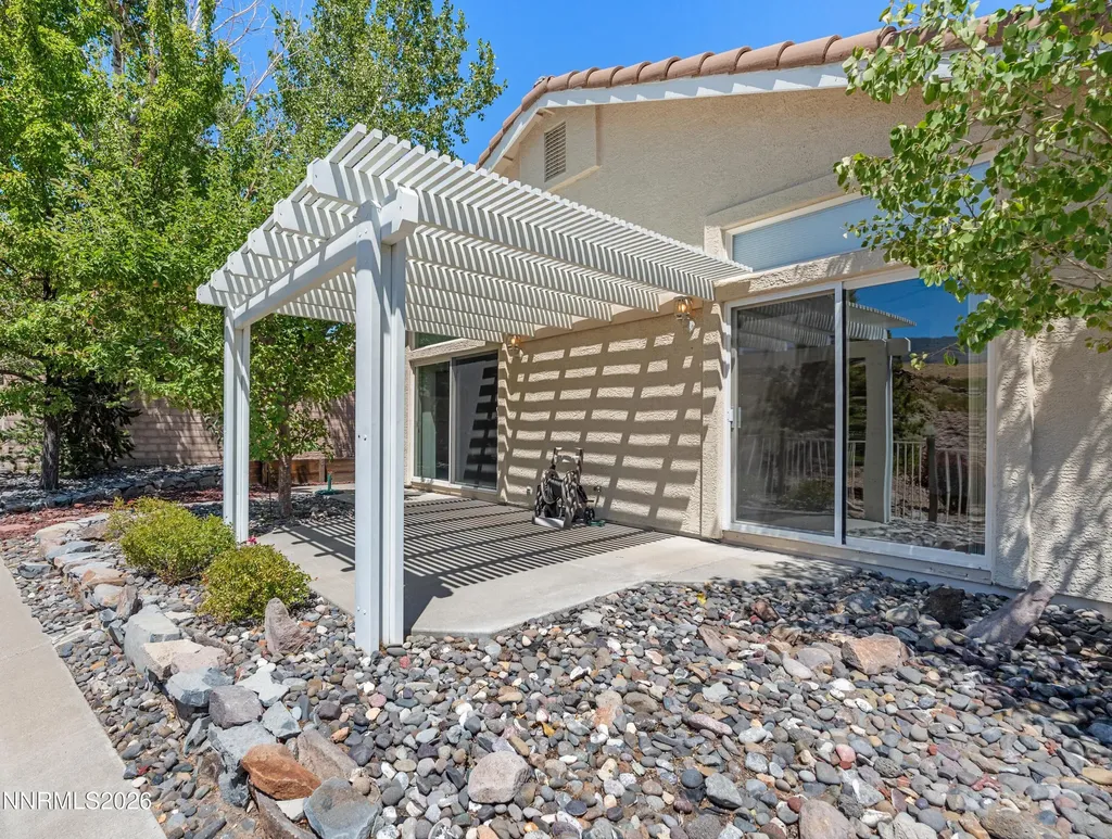 2520 Granite Springs Reno NV 89519