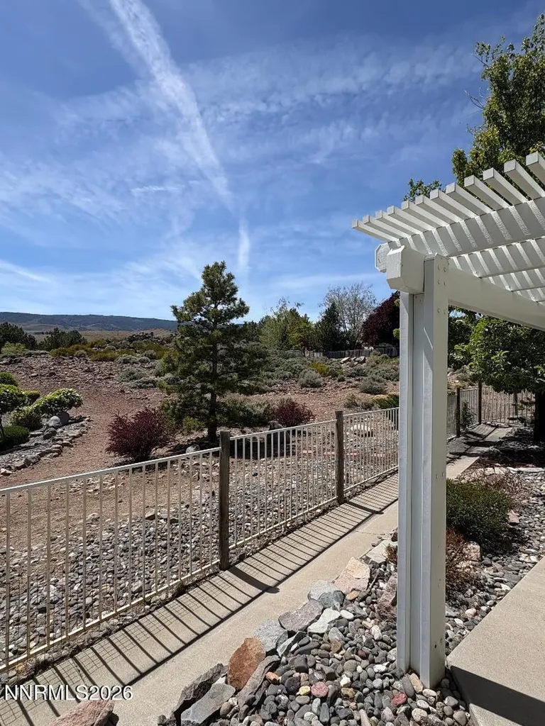 2520 Granite Springs Reno NV 89519