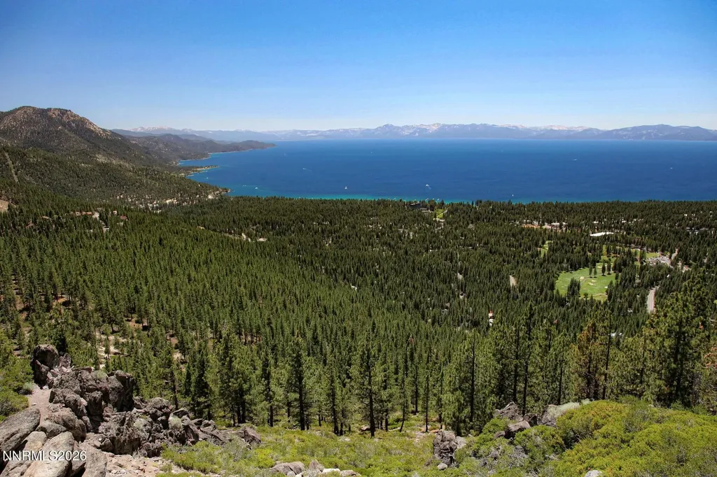 651 Country Club Incline Village NV 89451