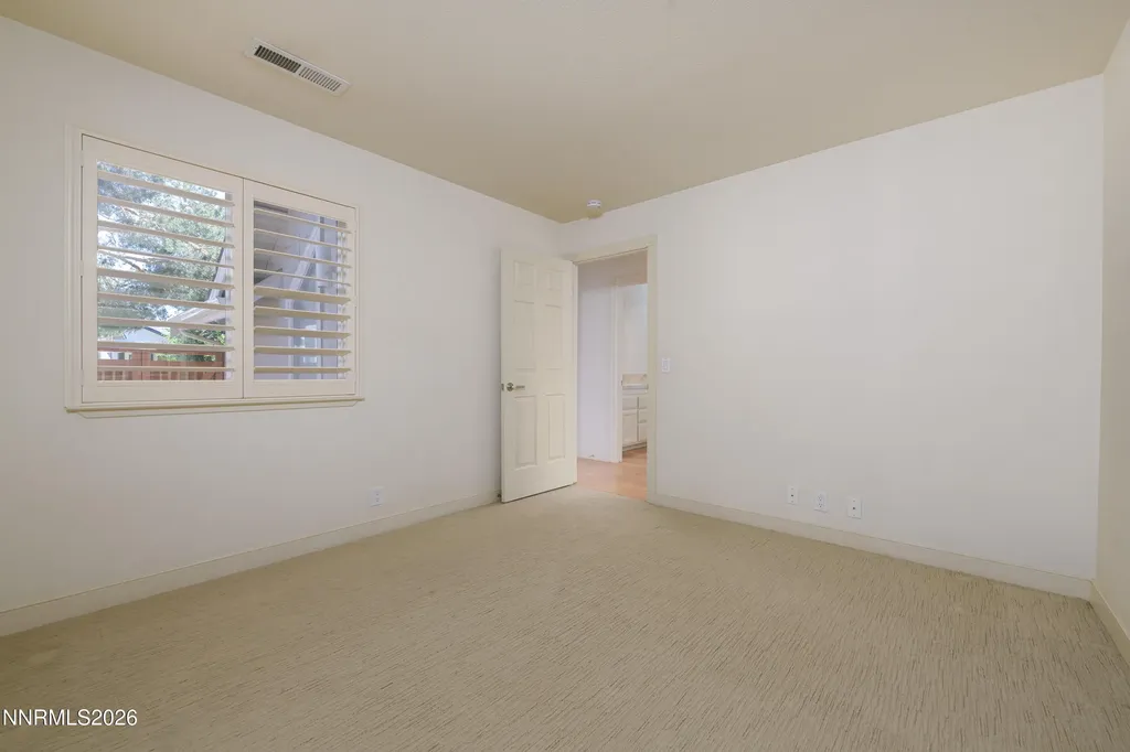 989 Aspen Grove Minden NV 89423