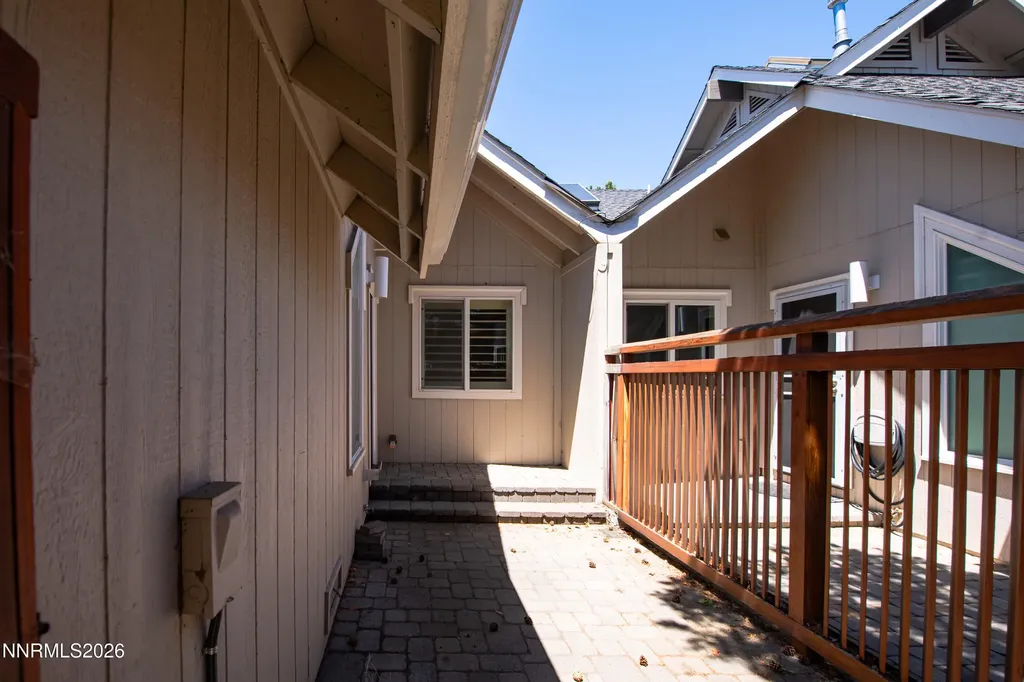 989 Aspen Grove Minden NV 89423
