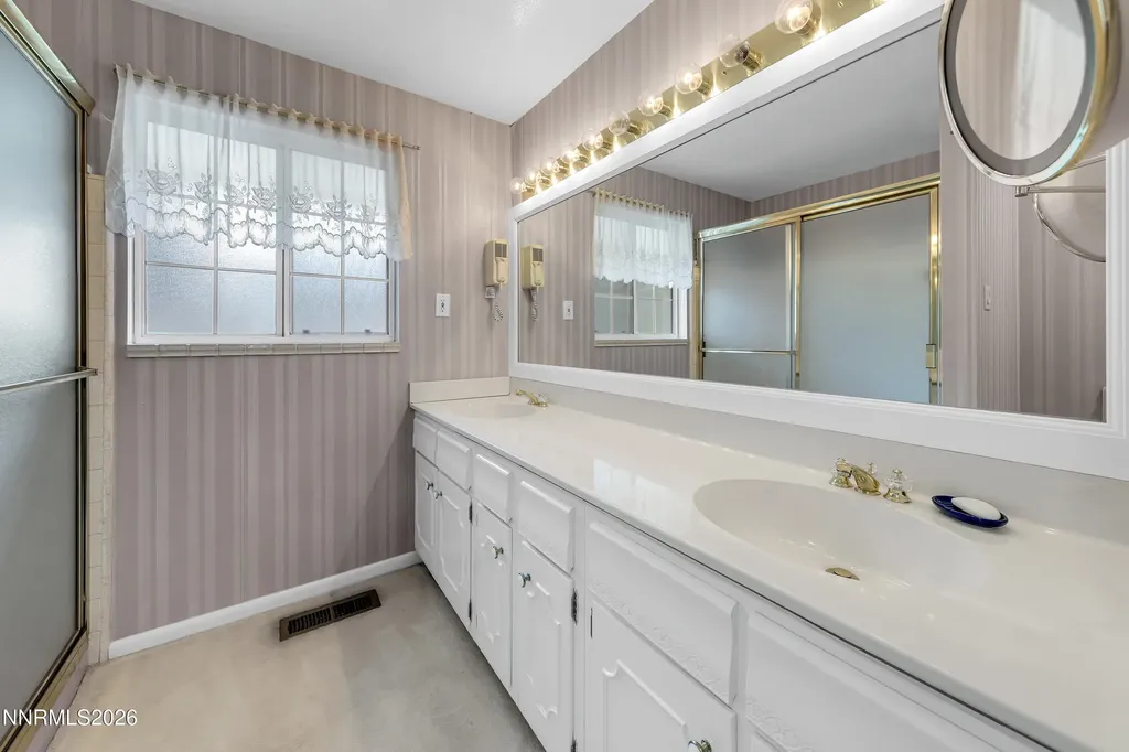 2050 Dant Reno NV 89509