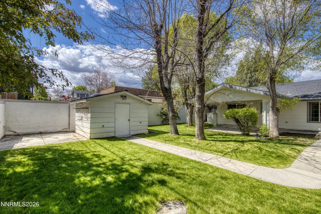 2050 Dant Reno NV 89509