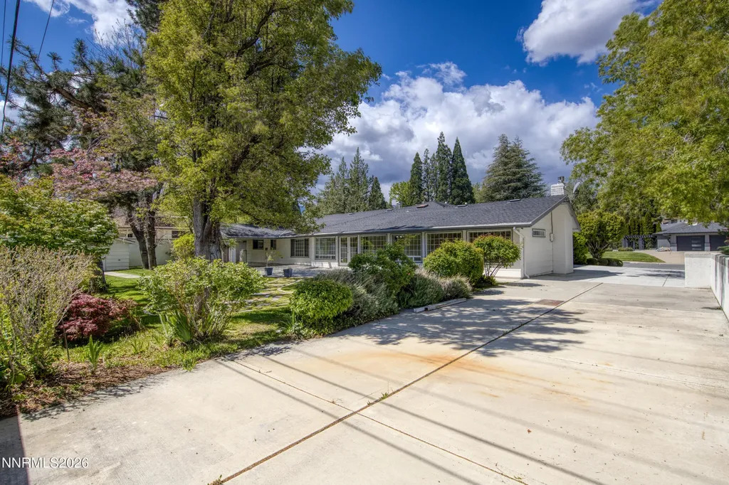 2050 Dant Reno NV 89509