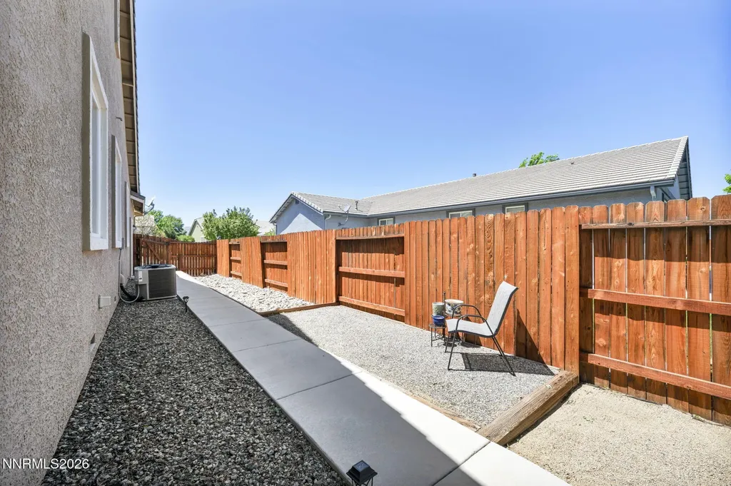 124 Maze Dayton NV 89403