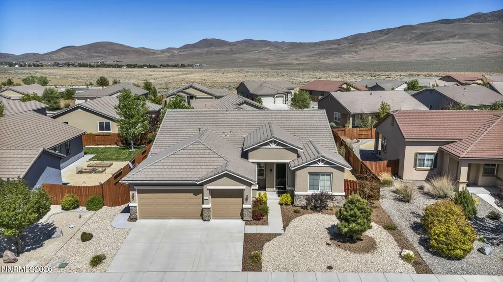 124 Maze Dayton NV 89403