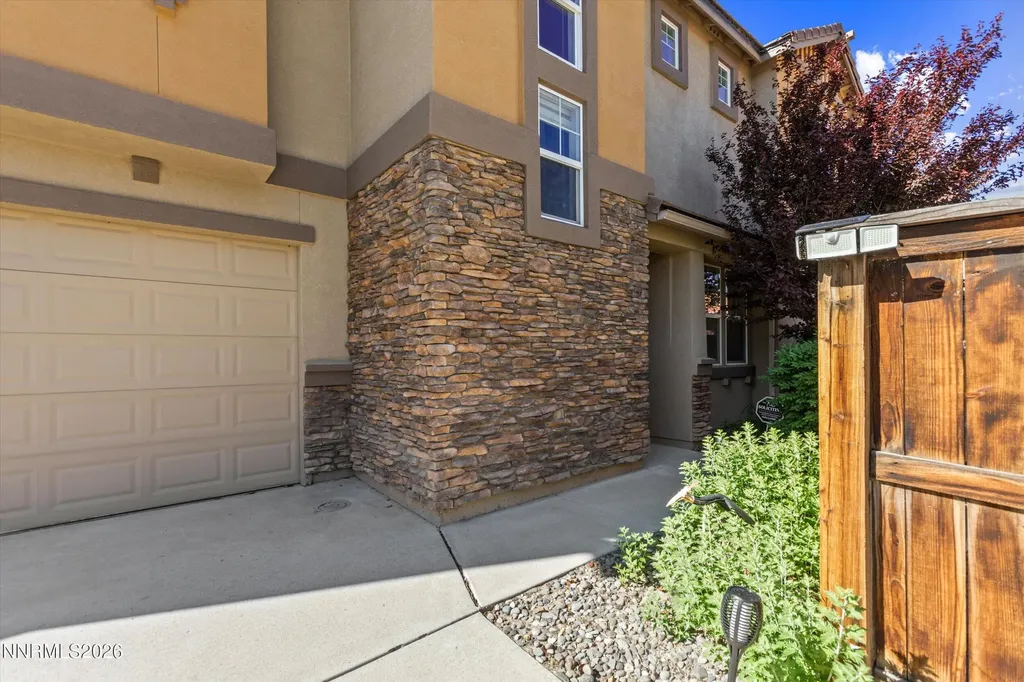6488 Peppergrass Sparks NV 89436