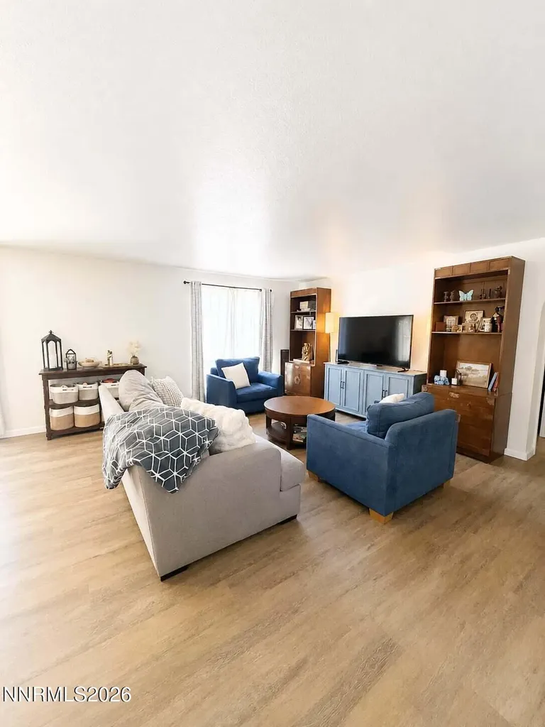 646 Carmel Gardnerville NV 89460