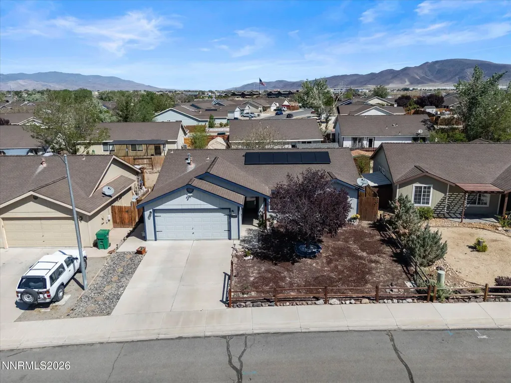 1660 Round Up Fernley NV 89408
