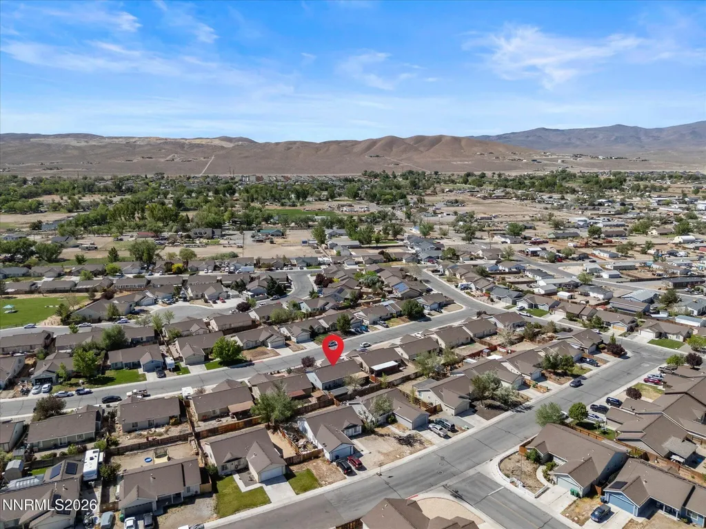 1660 Round Up Fernley NV 89408