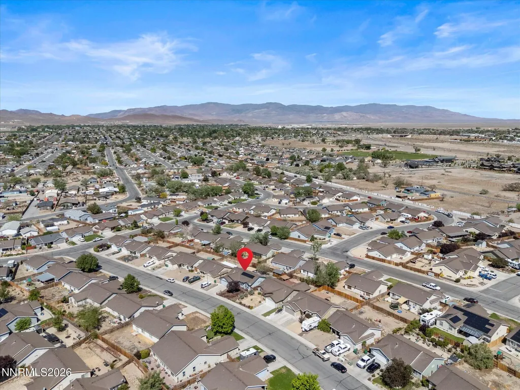 1660 Round Up Fernley NV 89408