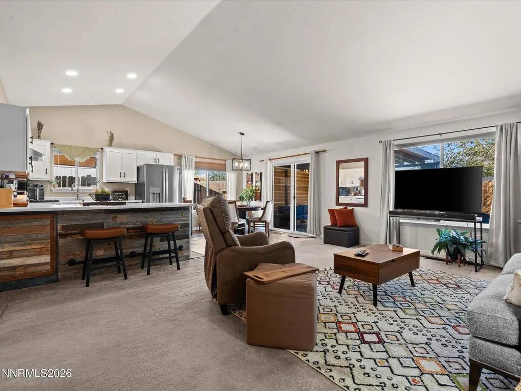 1660 Round Up Fernley NV 89408