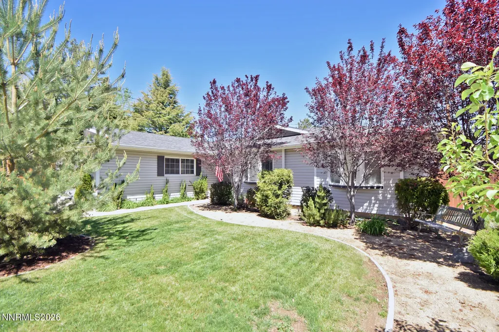 1014 Winnie Carson City NV 89703
