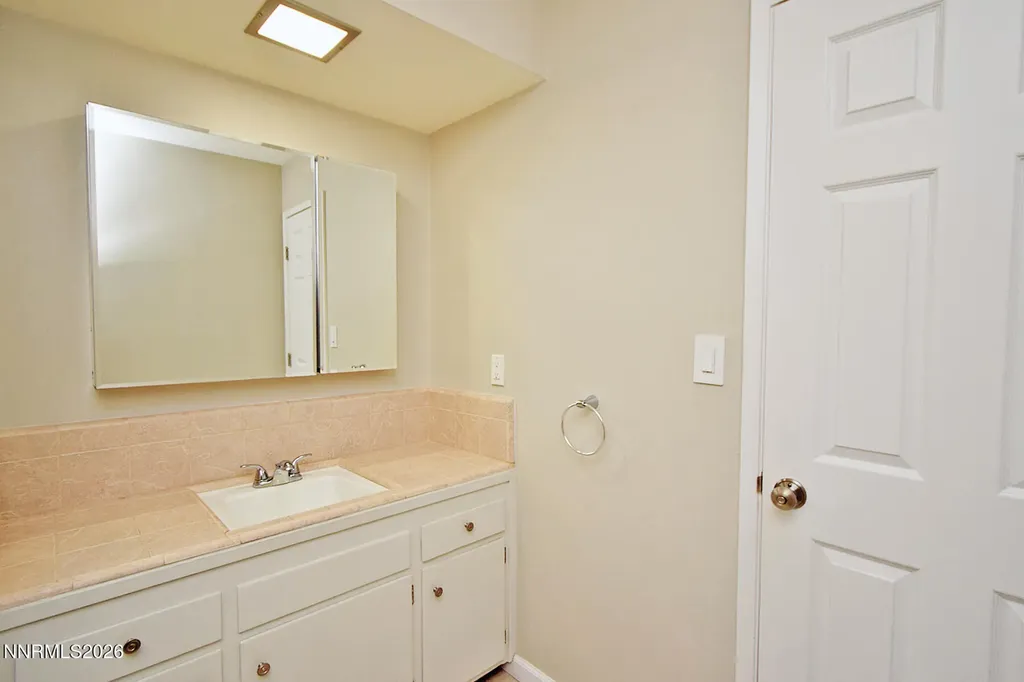 1014 Winnie Carson City NV 89703