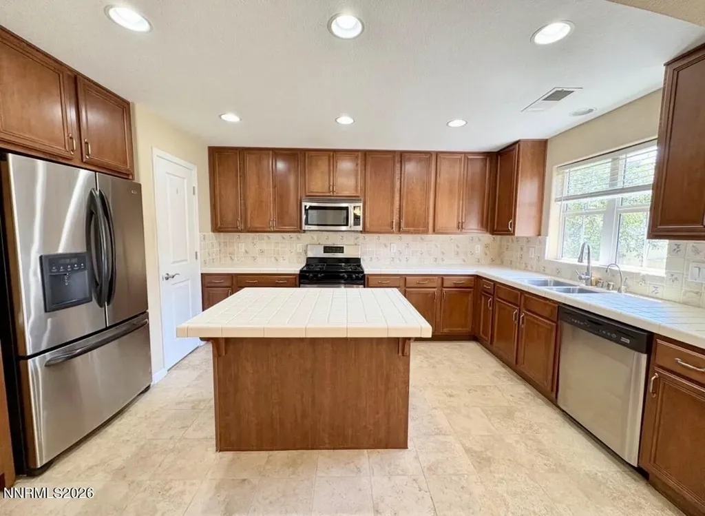 7616 Stone Bluff Reno NV 89523
