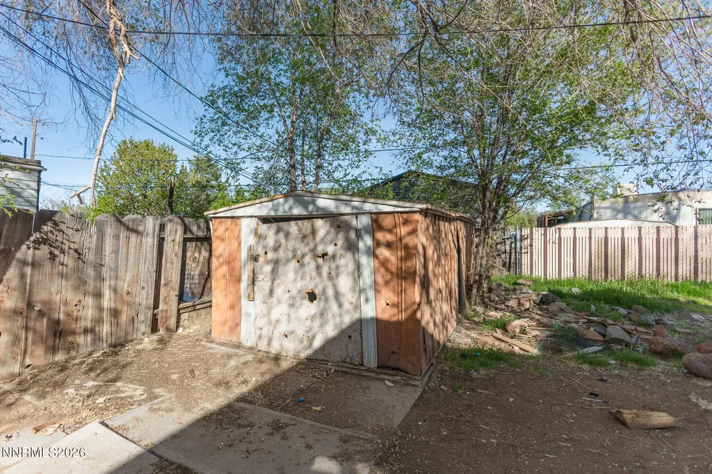2325 Columbia Carson City NV 89706