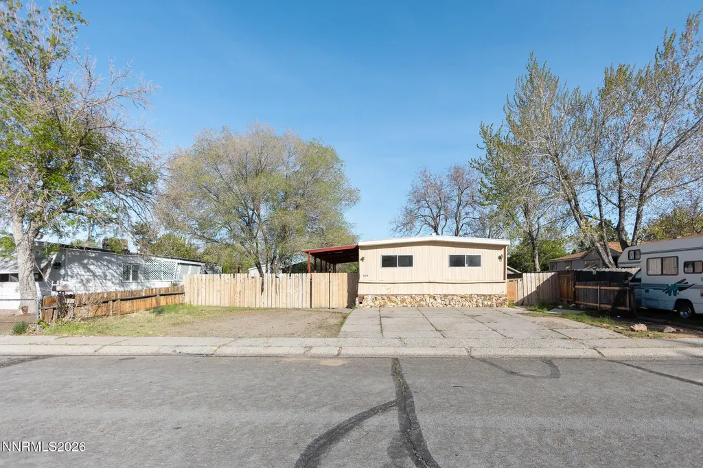 2325 Columbia Carson City NV 89706