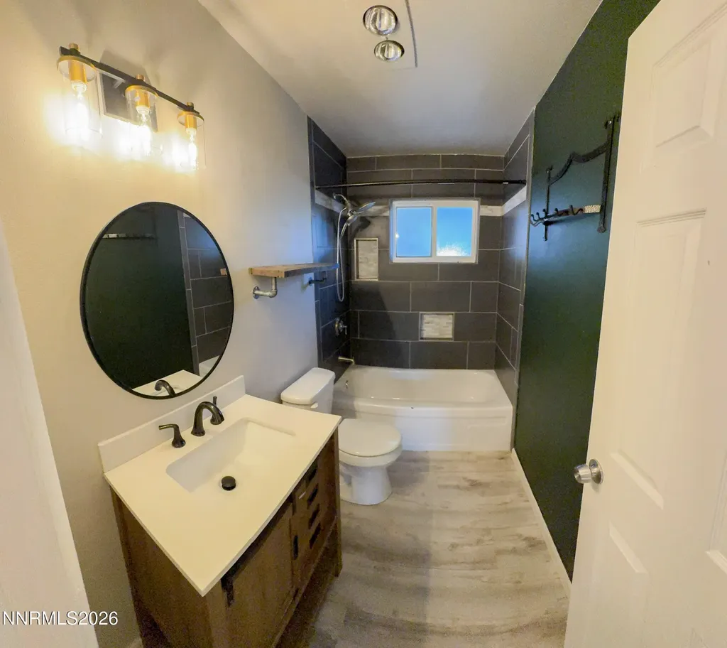 1363 Waterloo Gardnerville NV 89410