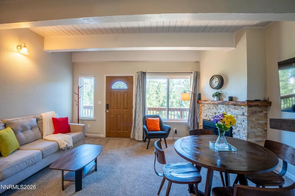 317 Quaking Aspen Stateline NV 89449