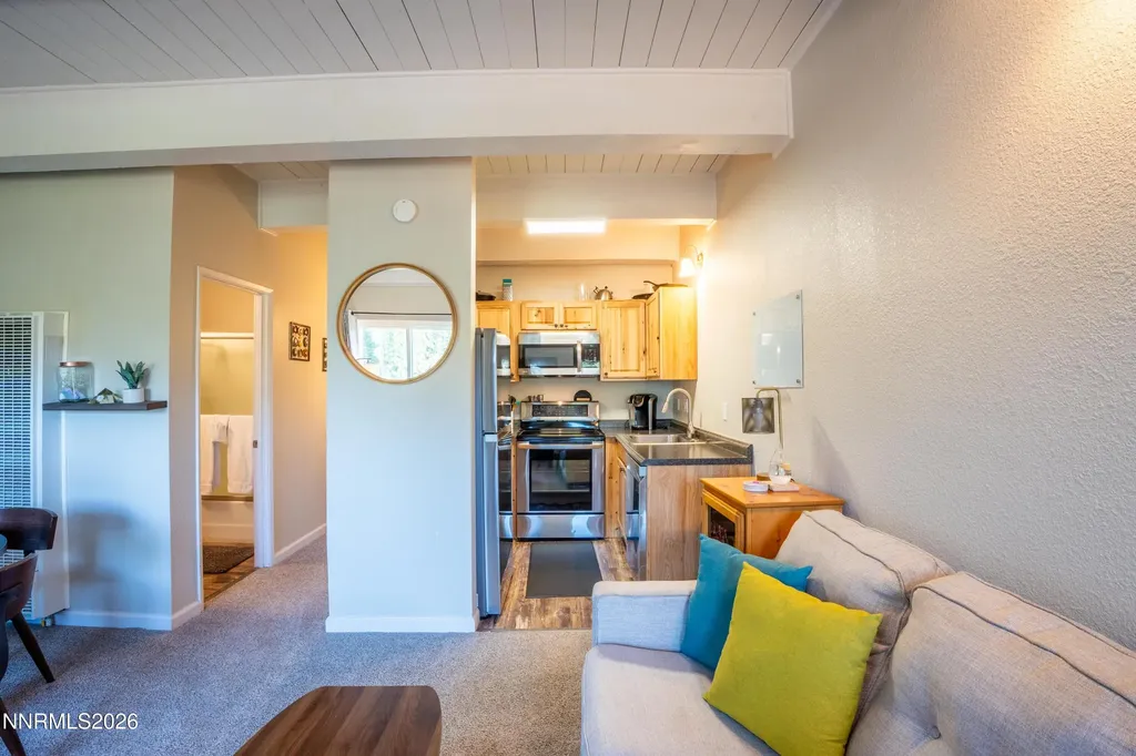 317 Quaking Aspen Stateline NV 89449