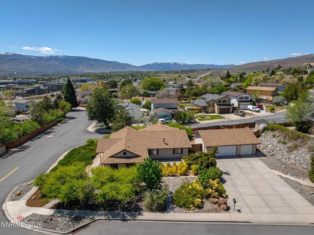 2985 Socrates Reno NV 89512