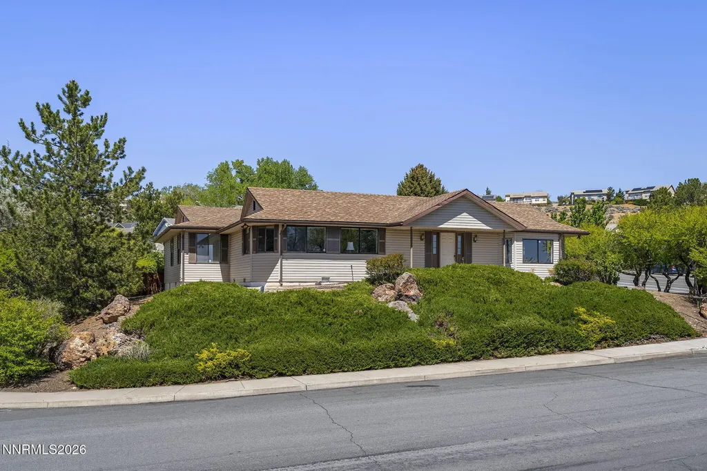 2985 Socrates Reno NV 89512