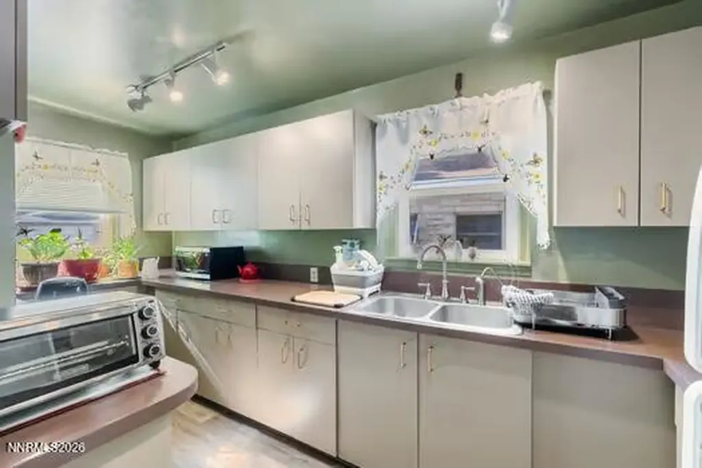 645 Stanford Sparks NV 89431