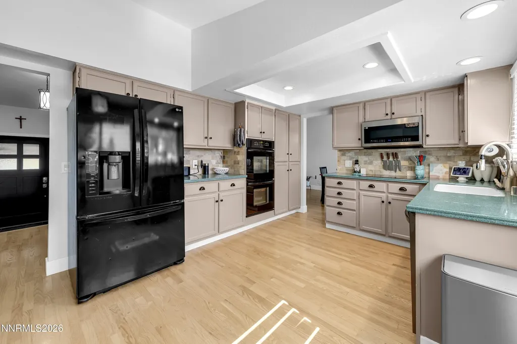 1670 Hanover Reno NV 89523