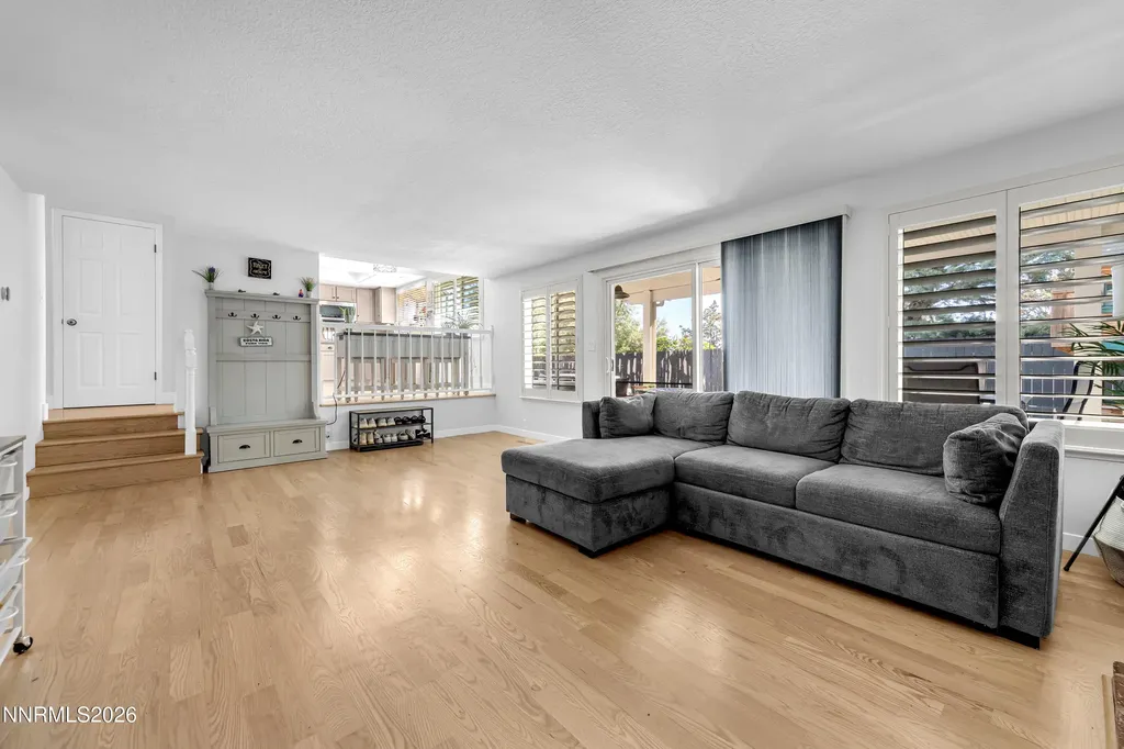 1670 Hanover Reno NV 89523
