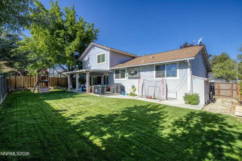 1670 Hanover Reno NV 89523