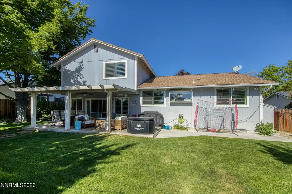 1670 Hanover Reno NV 89523