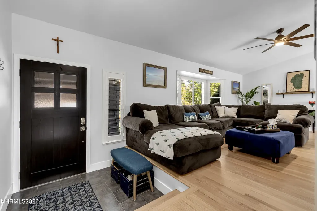 1670 Hanover Reno NV 89523