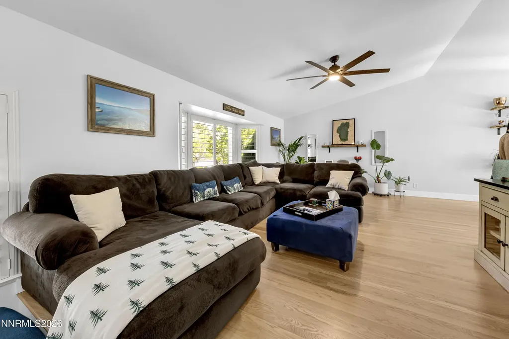1670 Hanover Reno NV 89523