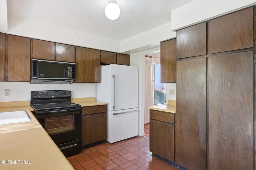 990 Ralph Sparks NV 89434
